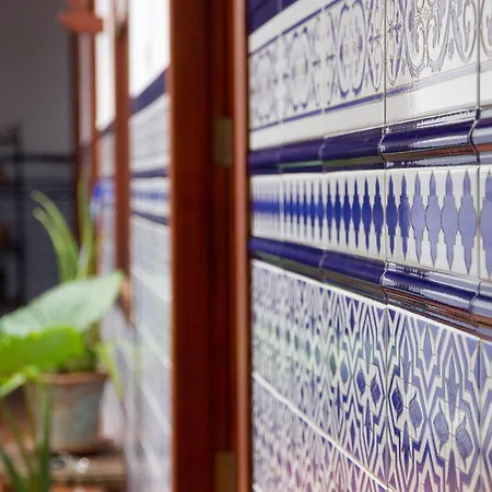 Aminta Oda ve Kahvaltı 3*