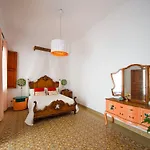 Aminta Charmy In Vegueta Las Palmas de Gran Canaria