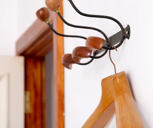 Aminta Готель типу 