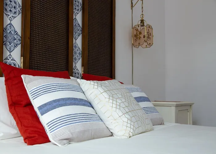 Aminta Charmy In Vegueta 3*